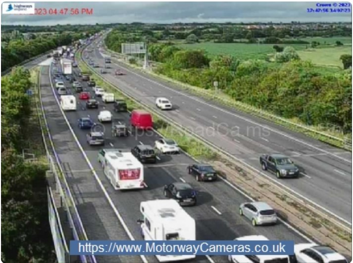 M5 shut northbound after Somerset accident creditoncourier